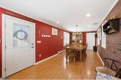 24 Maple Ave, Waldwick, NJ 07463 - Photo 25