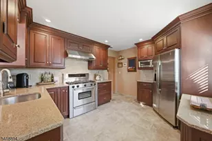 24 Maple Ave, Waldwick, NJ 07463 - Photo 23