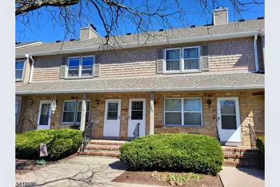 33 Hancock Ct, Raritan Township, NJ 08822 - Photo 11