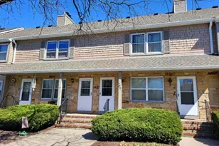 33 Hancock Ct, Raritan Township, NJ 08822 - Photo 11