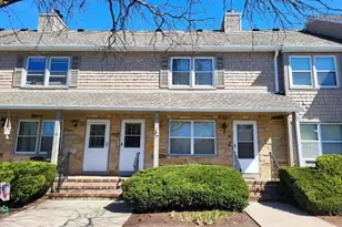 33 Hancock Ct, Raritan Township, NJ 08822 - Photo 1