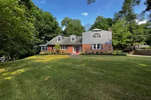 56 Grandview Pl, North Caldwell, NJ 07006 - Photo 3