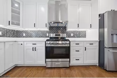 28 Glenwood Ave, Parsippany, NJ 07034 - Photo 9