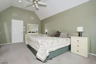 6 Schill Pl, Hillsdale, NJ 07642 - Photo 25