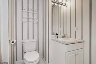 6 Schill Pl, Hillsdale, NJ 07642 - Photo 31