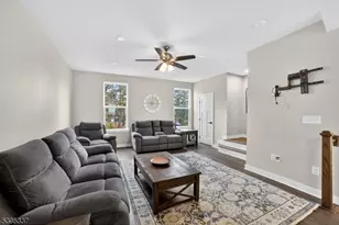 9 Saw Mill Cir, Hackettstown, NJ 07840 - Photo 15