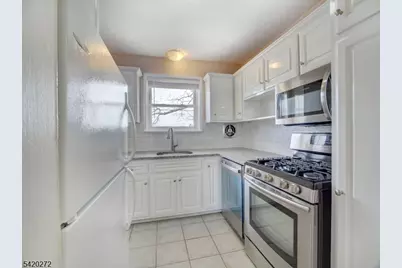 741 Bloomfield Ave #A2, Verona, NJ 07044 - Photo 5