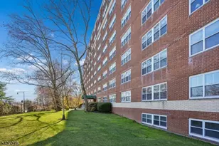 926 Bloomfield Ave, Glen Ridge Boro Twp., NJ 07028 - Photo 5