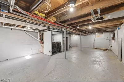 18 South Rd, Wayne, NJ 07470 - Photo 21