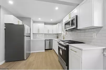 18 South Rd, Wayne, NJ 07470 - Photo 7