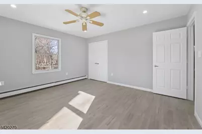 18 South Rd, Wayne, NJ 07470 - Photo 11