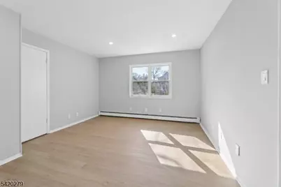 18 South Rd, Wayne, NJ 07470 - Photo 23