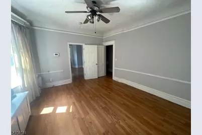 43 Mapes Ave #1R, Newark, NJ 07112 - Photo 3