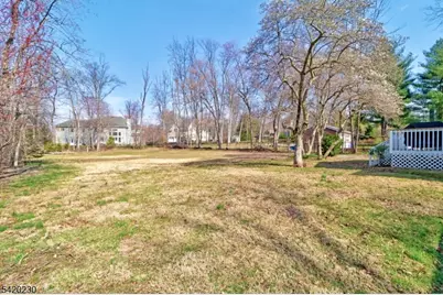 664 Plainfield Ave, Berkeley Heights Township, NJ 07922 - Photo 3