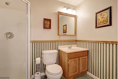 664 Plainfield Ave, Berkeley Heights Township, NJ 07922 - Photo 27