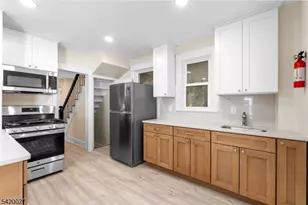 125 Brookside Ave, Irvington, NJ 07111 - Photo 15