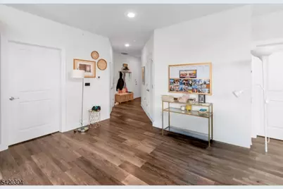310 Centennial Ave #204, Cranford Township, NJ 07016 - Photo 5