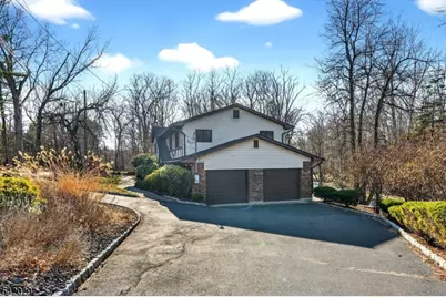 2289 Brookside Dr, Bridgewater, NJ 08836 - Photo 39