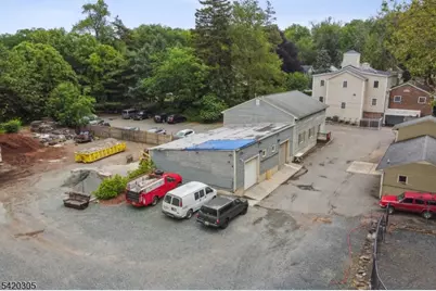 1 Pierson Rd, Maplewood, NJ 07040 - Photo 7