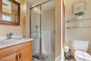 14 Grove St, Rocky Hill, NJ 08553 - Photo 17