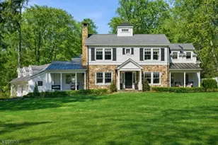 54 Berta Pl, Bernards Township, NJ 07920 - Photo 3