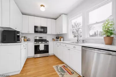 6 Franklin Ave, Montclair, NJ 07042 - Photo 3