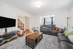 6 Franklin Ave, Montclair, NJ 07042 - Photo 9