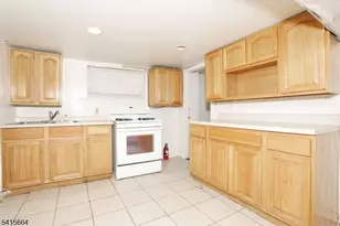 941 E 25th St, Paterson, NJ 07513 - Photo 39