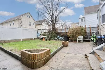 941 E 25th St, Paterson, NJ 07513 - Photo 5