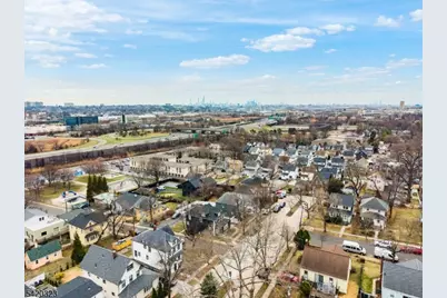 21 Overpeck Ave, Ridgefield, NJ 07660 - Photo 7