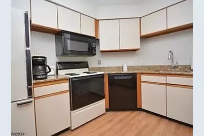 24 Spring Valley Blvd Ondo, Bernards Township, NJ 07920 - Photo 13