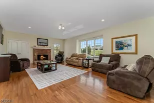 11 Baker Way, Hopewell Township, NJ 08534 - Photo 15