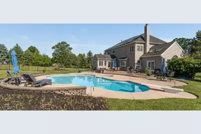11 Baker Way, Hopewell Township, NJ 08534 - Photo 3