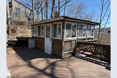 9 Mac Donald Rd, West Milford, NJ 07421 - Photo 13