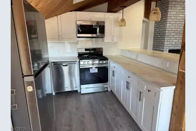 9 Mac Donald Rd, West Milford, NJ 07421 - Photo 3