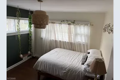 229 Saint Cloud Ave, West Orange Township, NJ 07052 - Photo 13