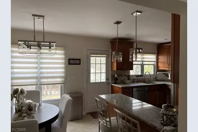 229 Saint Cloud Ave, West Orange Township, NJ 07052 - Photo 5