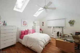 18 Skyline Dr, Warren Township, NJ 07059 - Photo 27