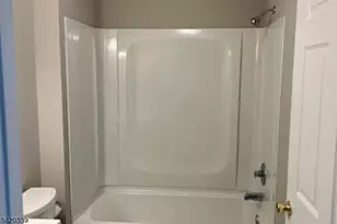 96 Crestview Ln, Mount Arlington, NJ 07856 - Photo 7