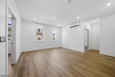 21 Lincoln Park #101, Newark, NJ 07102 - Photo 13