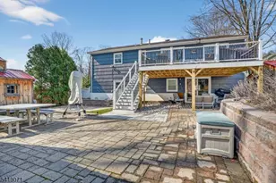 116 Star Lake Rd, Bloomingdale, NJ 07403 - Photo 5