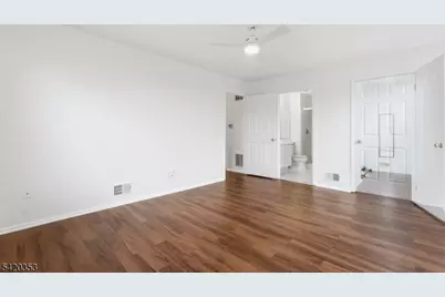 48 Taylor Dr, Franklin Township, NJ 08823 - Photo 11