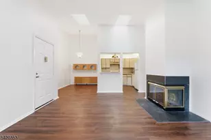 48 Taylor Dr, Franklin Township, NJ 08823 - Photo 23