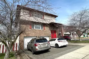 525 Stuyvesant Ave, Lyndhurst Township, NJ 07071 - Photo 3