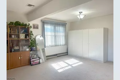 525 Stuyvesant Ave #2, Lyndhurst Township, NJ 07071 - Photo 21