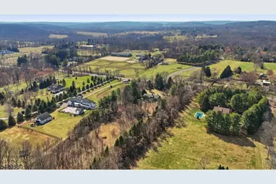 242 Old Turnpike Rd, Tewksbury Township, NJ 07830 - Photo 17