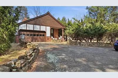 242 Old Turnpike Rd, Tewksbury Township, NJ 07830 - Photo 13