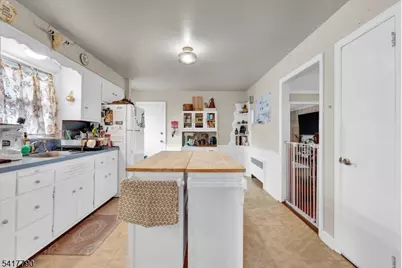 322 Broughton Ave, Bloomfield, NJ 07003 - Photo 19