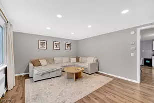 322 Broughton Ave, Bloomfield, NJ 07003 - Photo 27