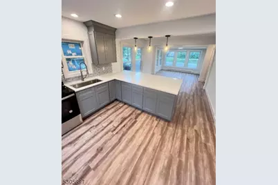 54 Vernon Ave #A, Hamburg, NJ 07419 - Photo 3